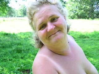 ILOVEGRANNY Old pussies massaged by old horny grannies