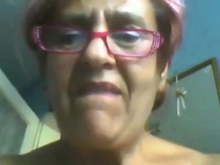 Sexy Senior’s Webcam Show Amateur Granny’s Exhibition!